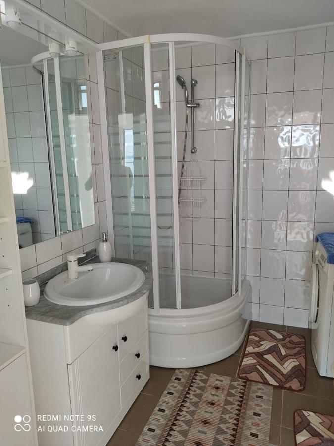 Apartmani Iva Sveti Juraj Eksteriør billede