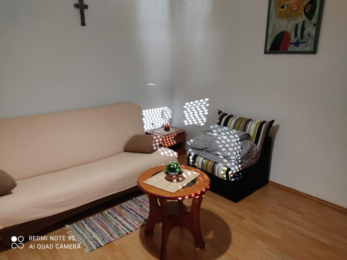 Apartmani Iva Sveti Juraj Eksteriør billede