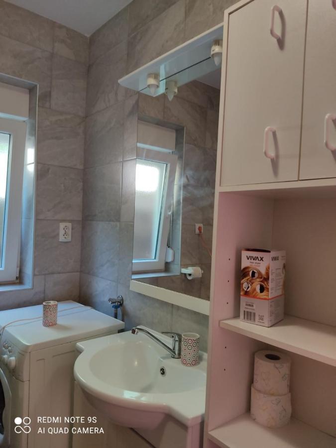 Apartmani Iva Sveti Juraj Eksteriør billede